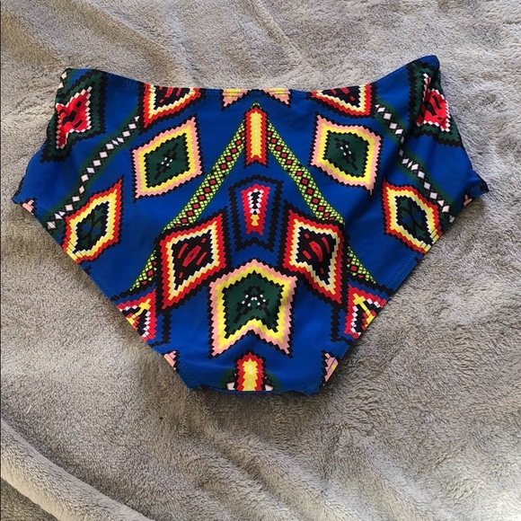 swim suit - Picture 2 of 5